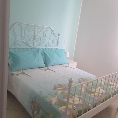 Iriss Bed & Breakfast Taormina Ngoại thất bức ảnh