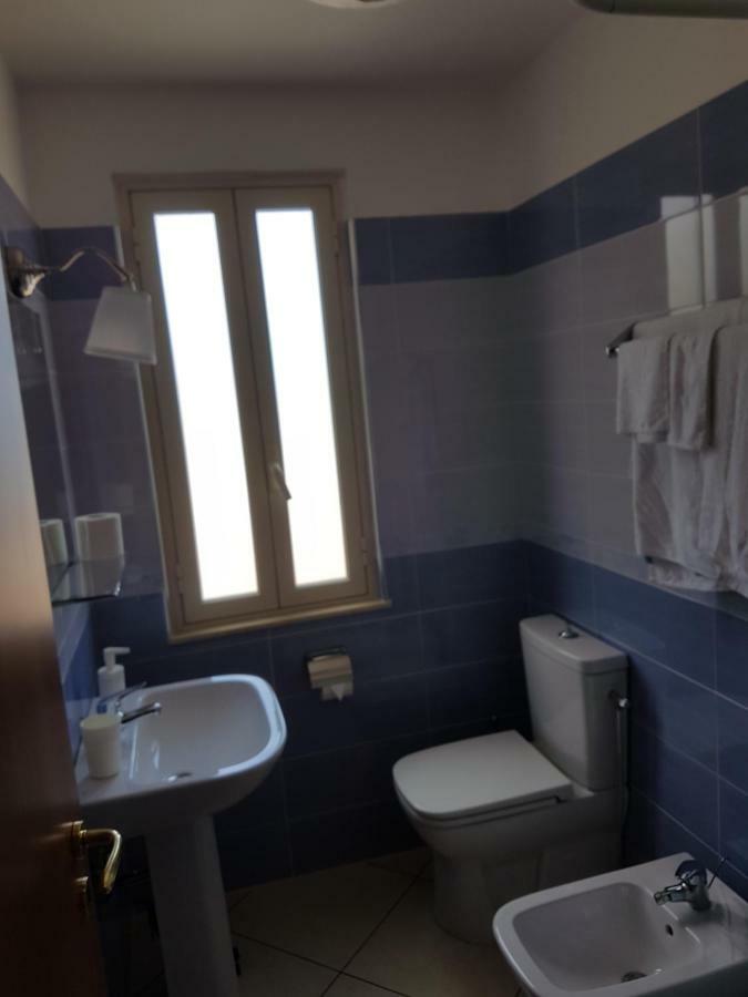 Iriss Bed & Breakfast Taormina Ngoại thất bức ảnh